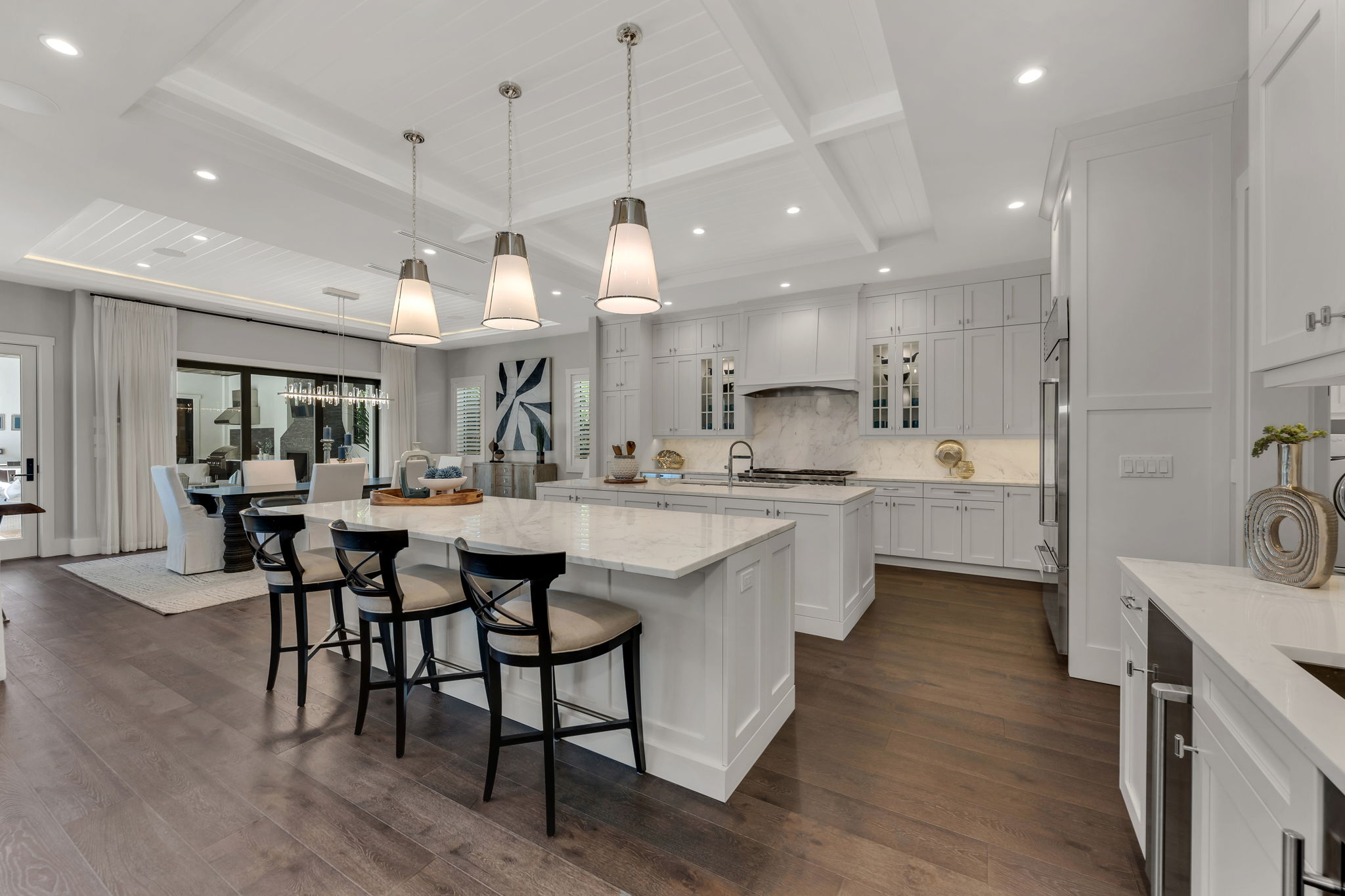 Breakfast Bar - Kitchen