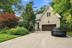  Photo 0