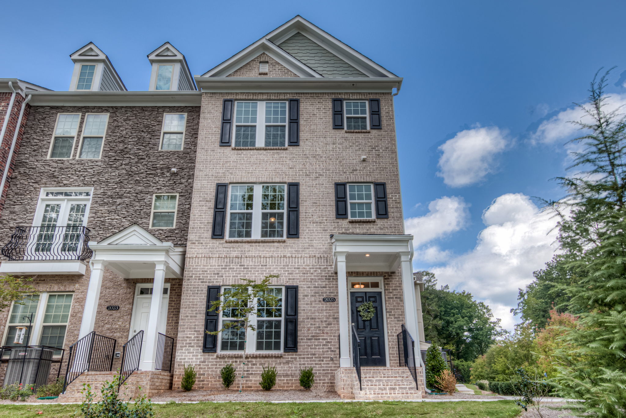  2025 Humboldt Park Lane, Decatur, GA 30033, US