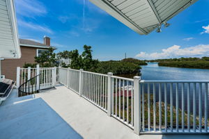 Upper Level Master Bedroom Balcony1