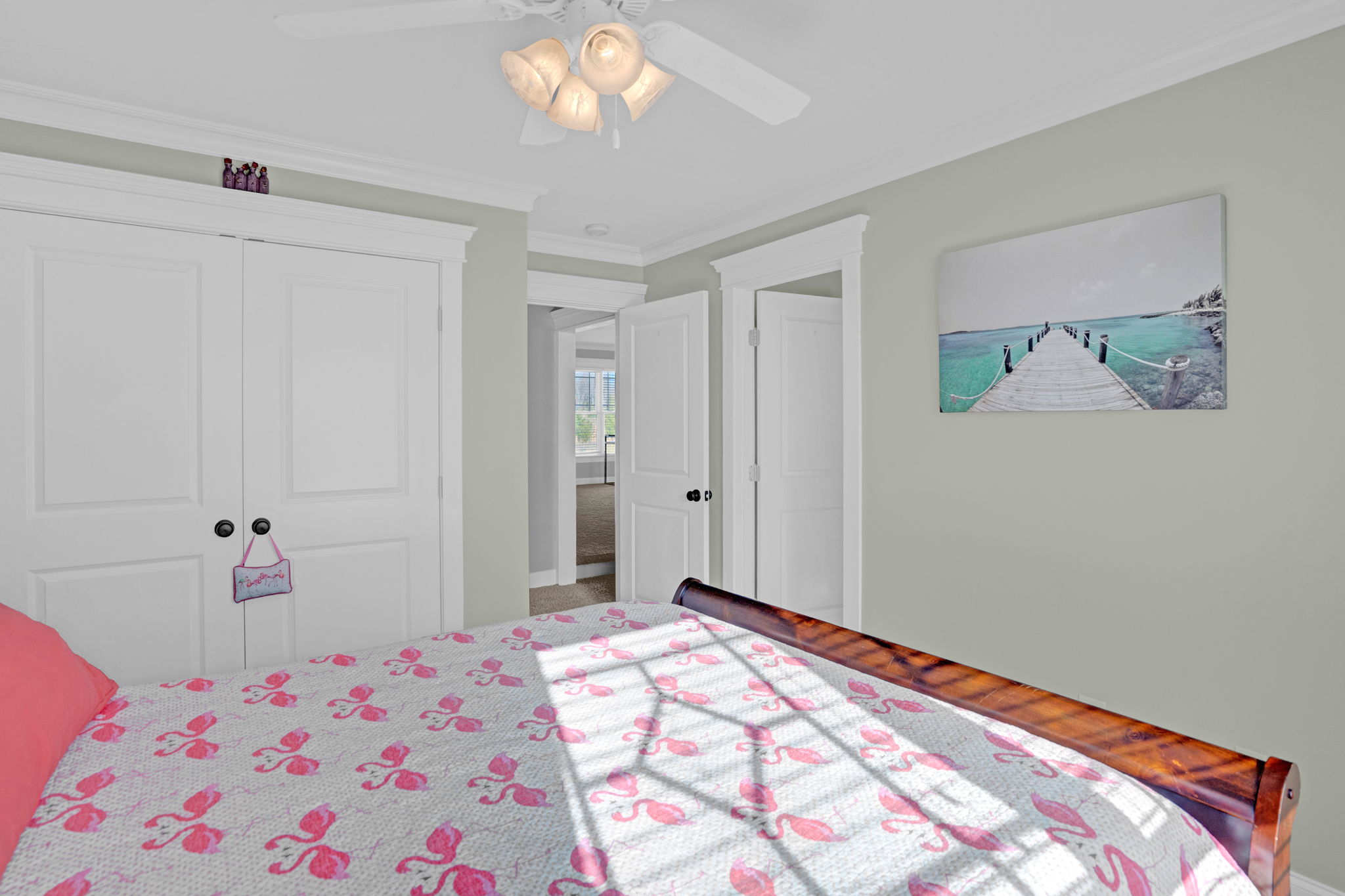 2025 Stanchion St-33