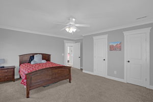 2025 Stanchion St-31