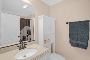 2025 Stanchion St-37