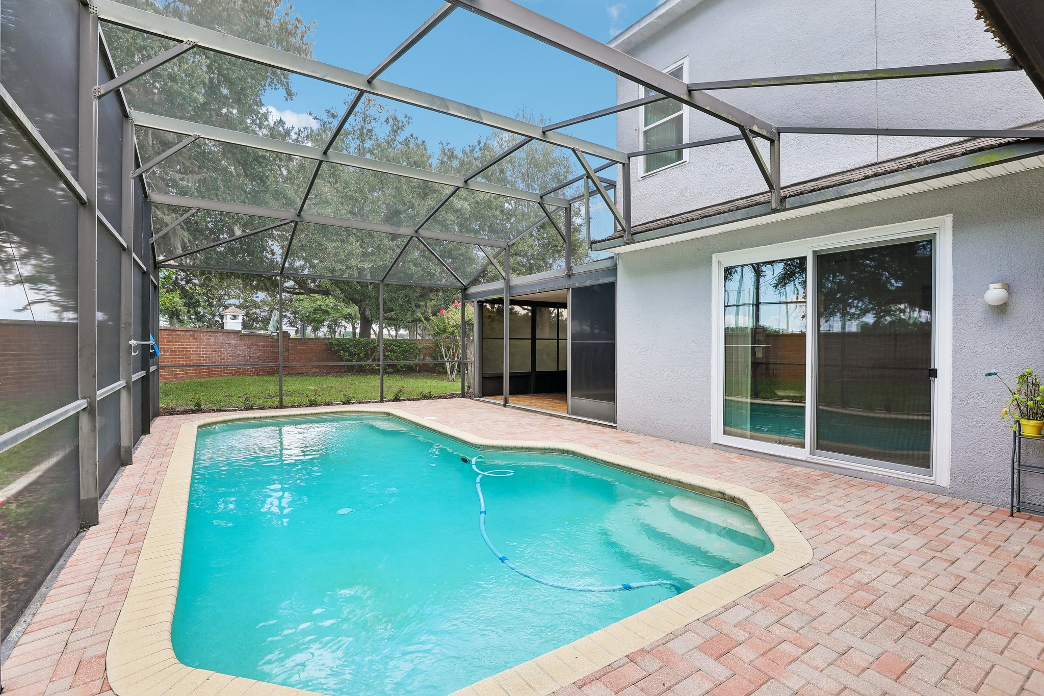 Wintermere Pointe Dr-S0907-046.jpg
