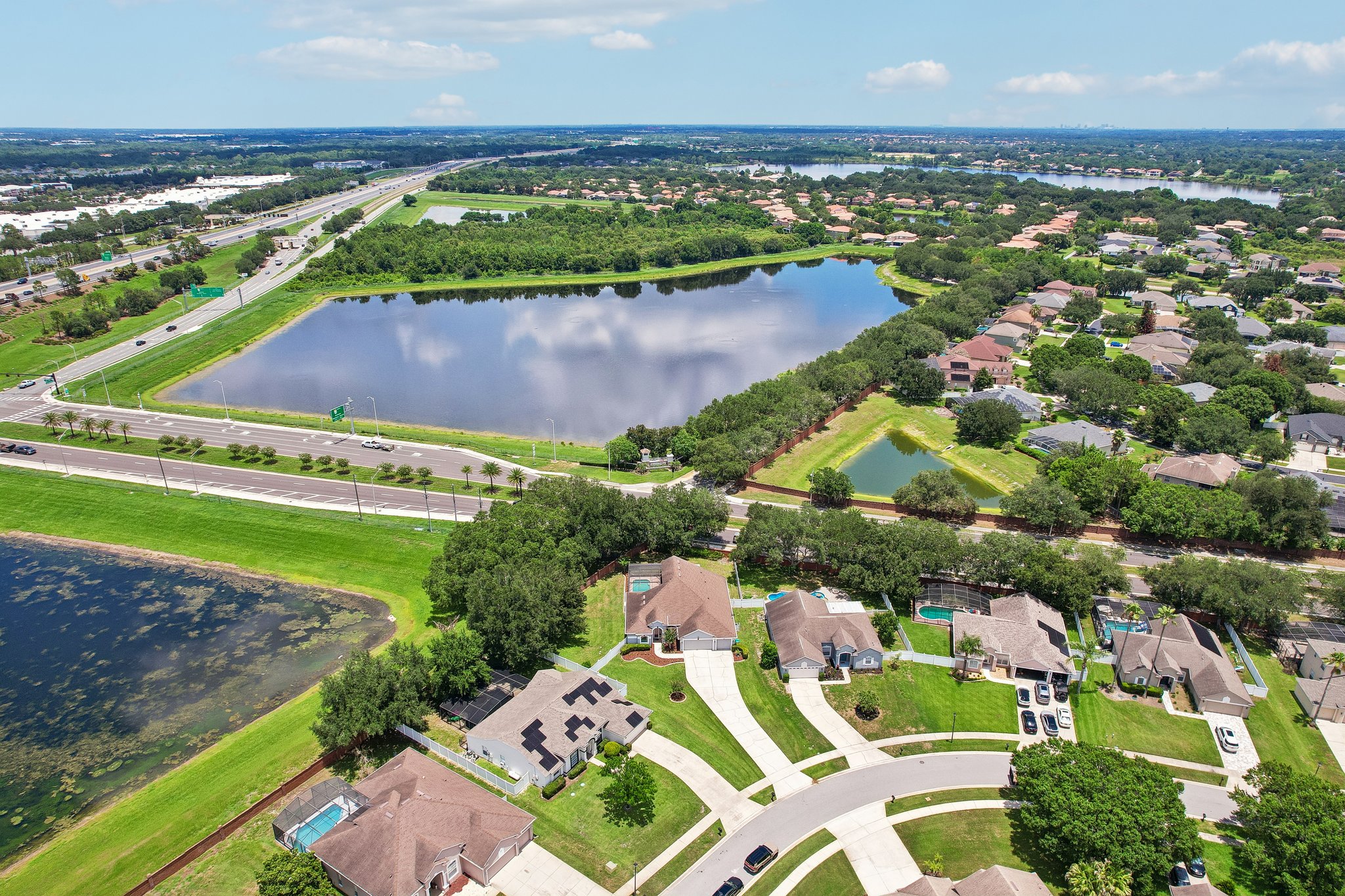 Wintermere Pointe Dr-S0907-053.jpg