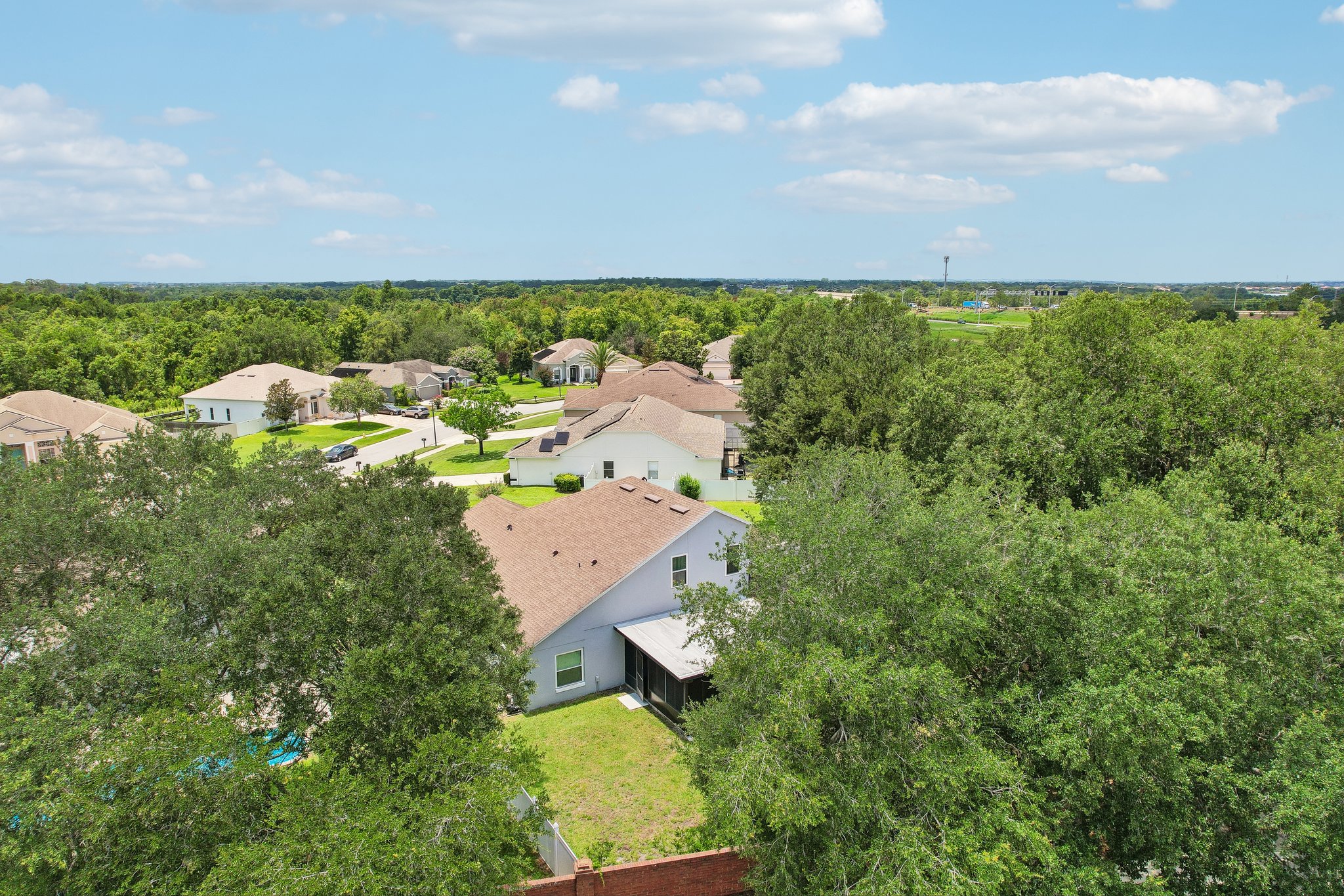 Wintermere Pointe Dr-S0907-056.jpg