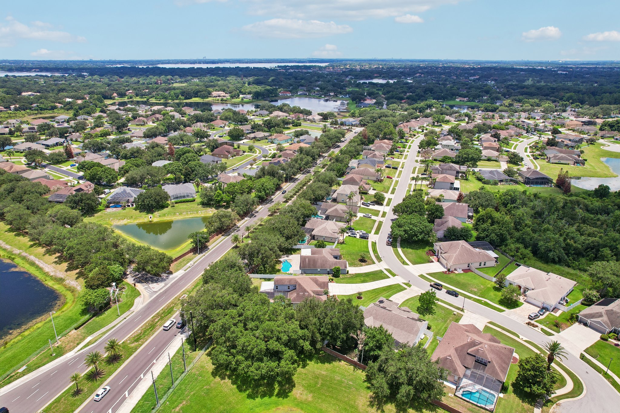 Wintermere Pointe Dr-S0907-061.jpg