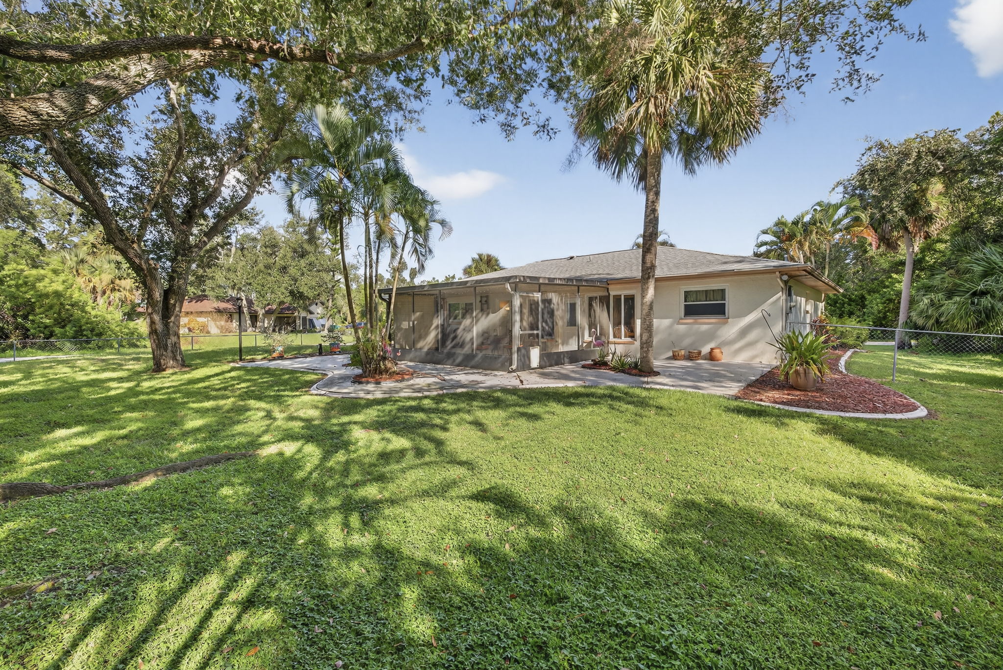 Rear Exterior 1 of 3