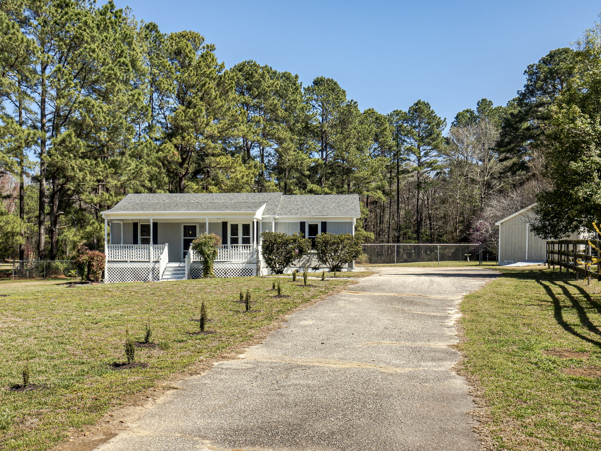 2028 Julian Ln, Clayton, NC 27520, USA Photo 3