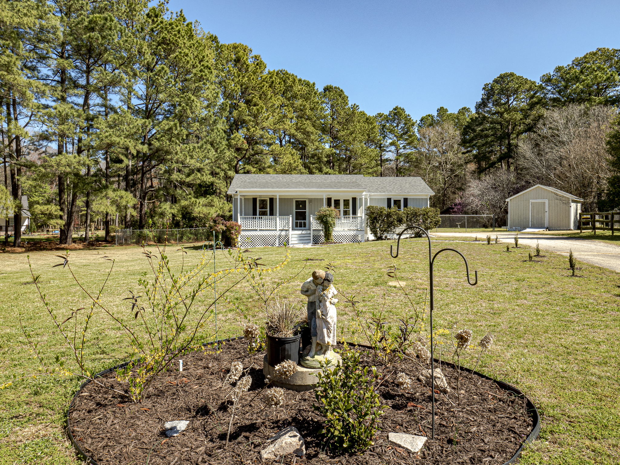 2028 Julian Ln, Clayton, NC 27520, USA Photo 8