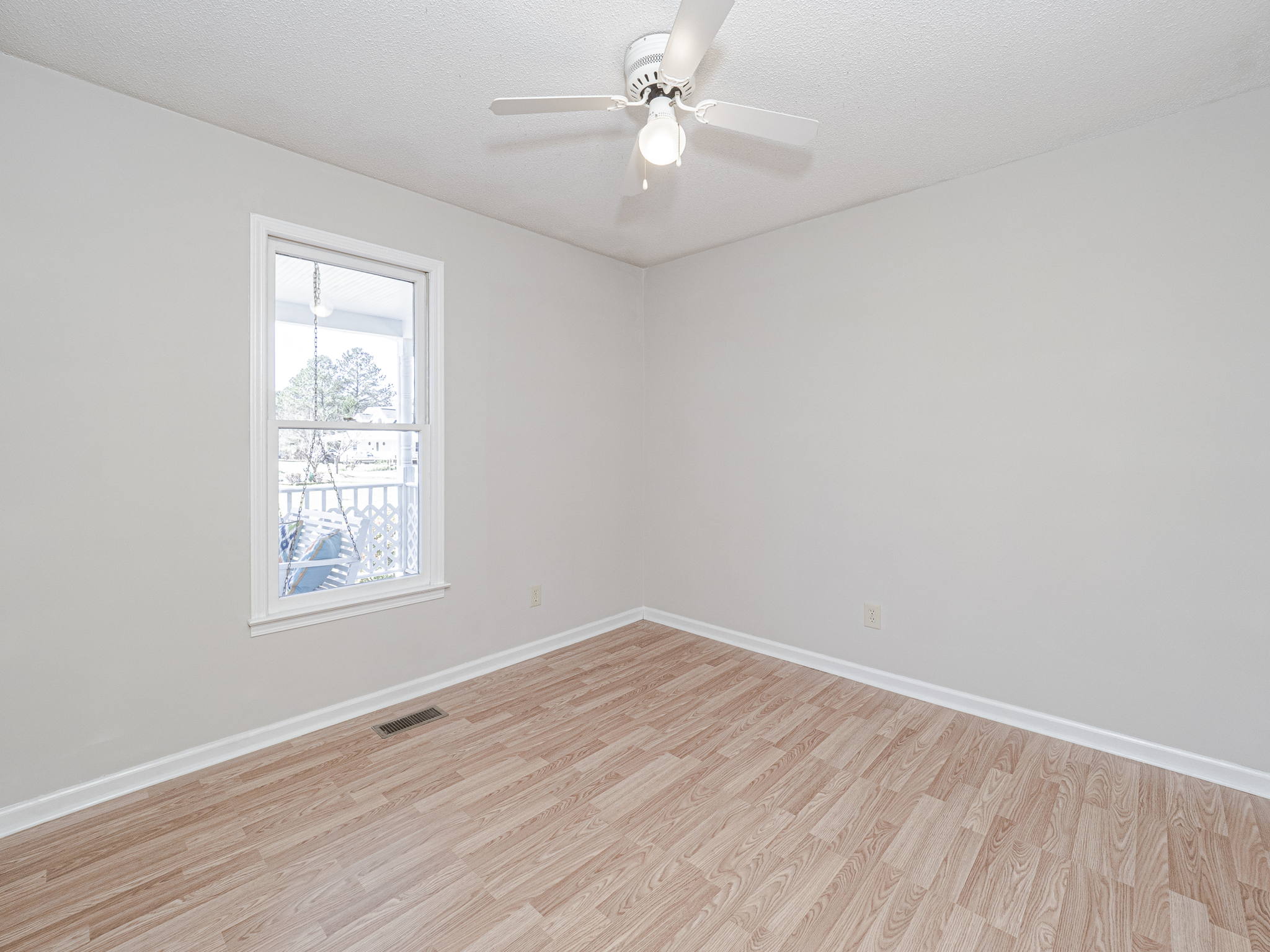 2028 Julian Ln, Clayton, NC 27520, USA Photo 28