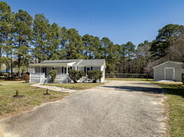 2028 Julian Ln, Clayton, NC 27520, USA Photo 3
