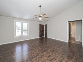 2028 Julian Ln, Clayton, NC 27520, USA Photo 14