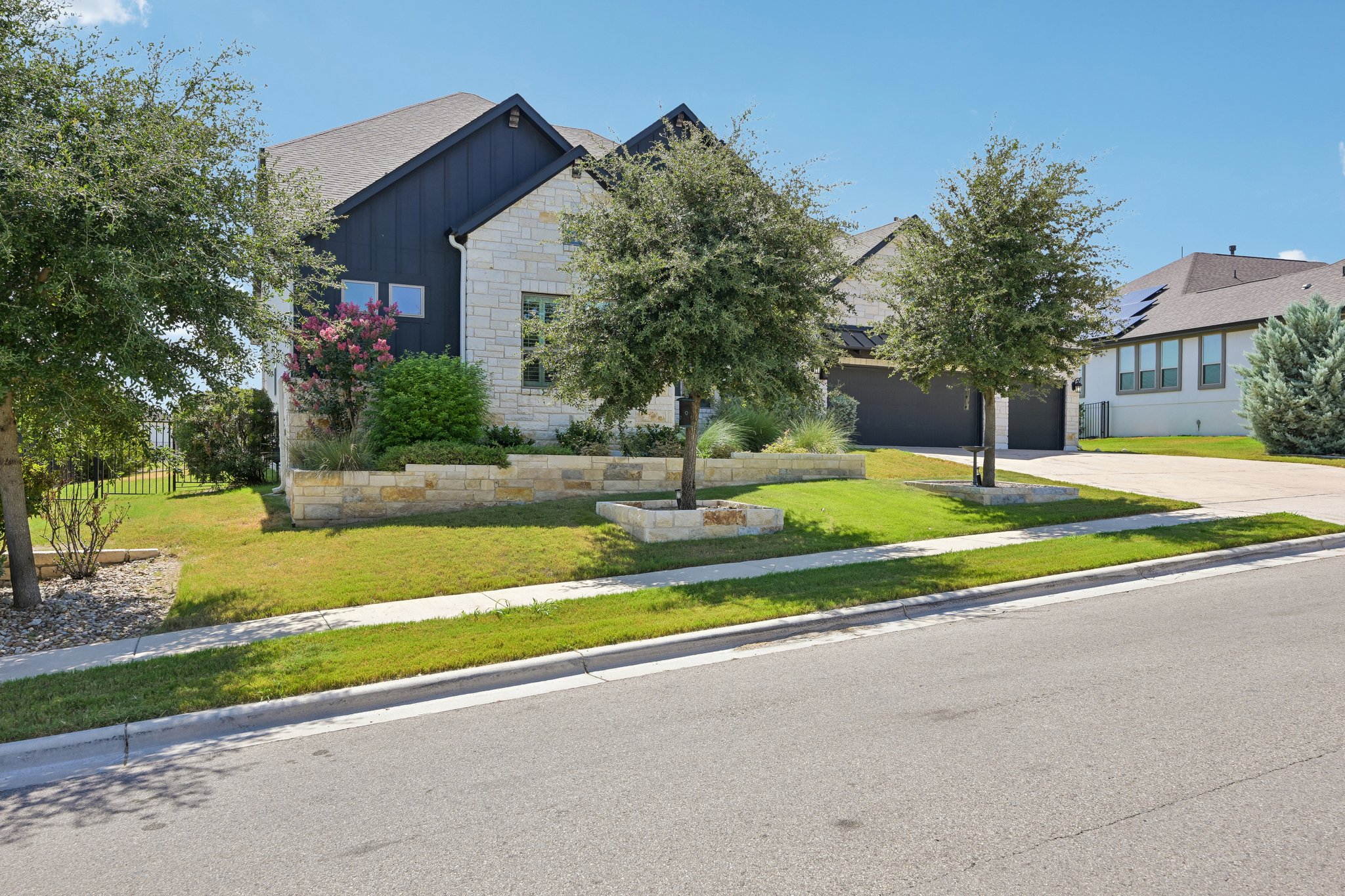 Murano Ln-S1908-003.jpg