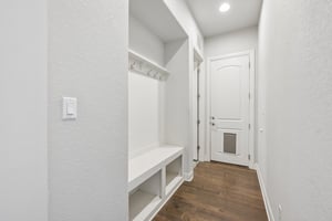 Murano Ln-S1908-025.jpg