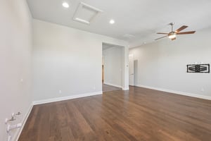 Murano Ln-S1908-028.jpg