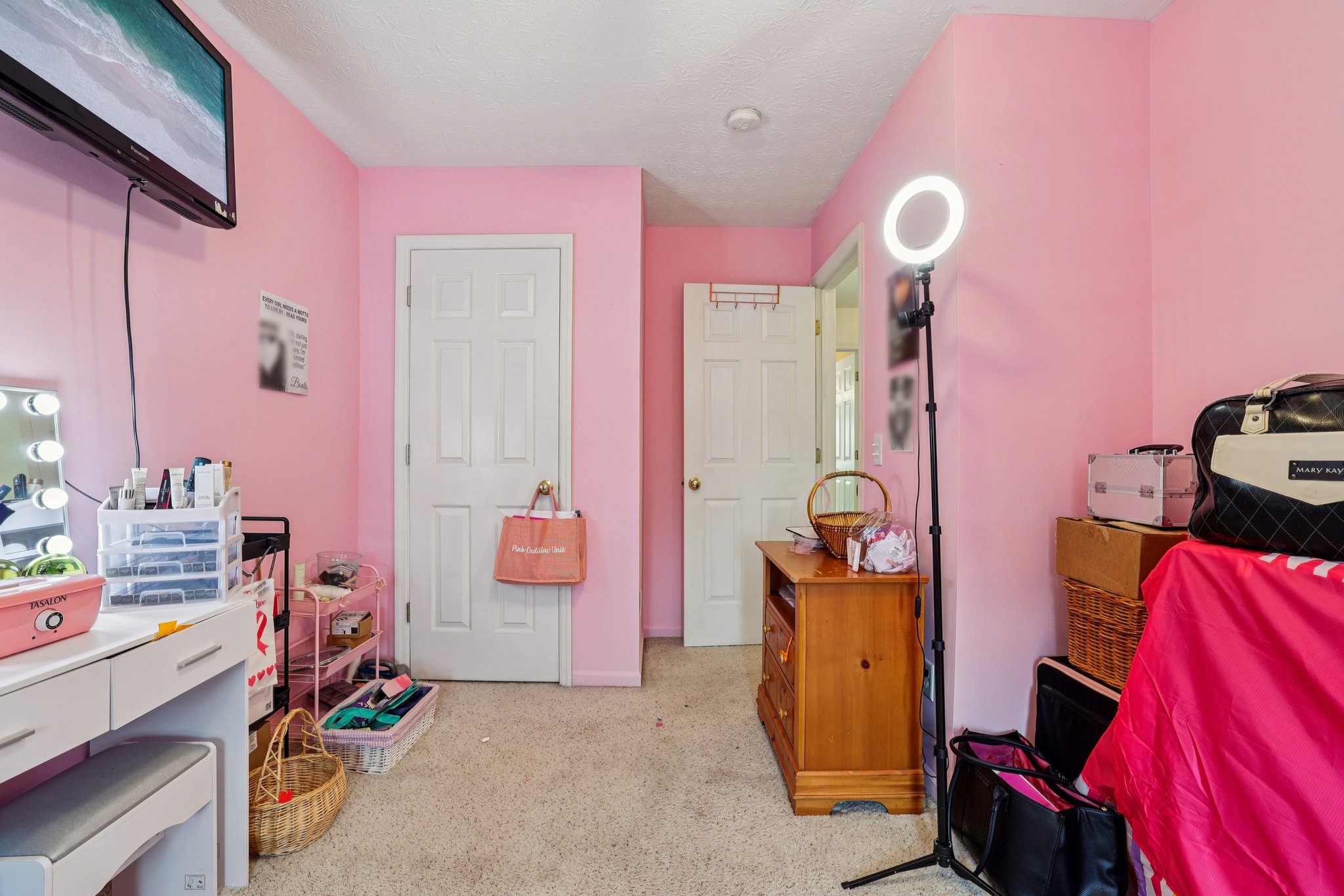 Barnard Ct-S1610-026.jpg