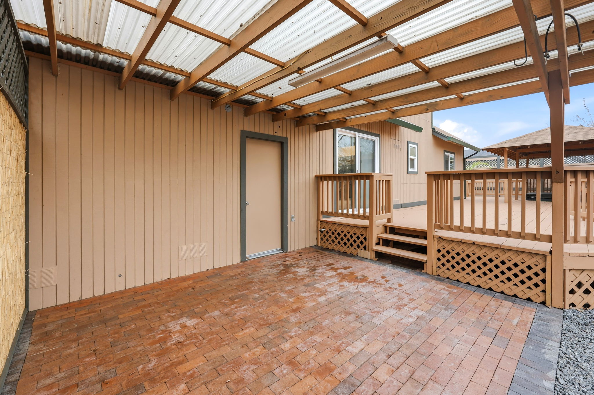 covered patio
