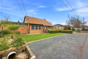 home extra parking area