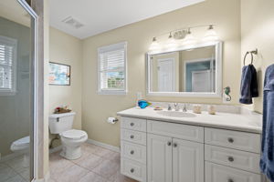 25-Guest Bathroom 2
