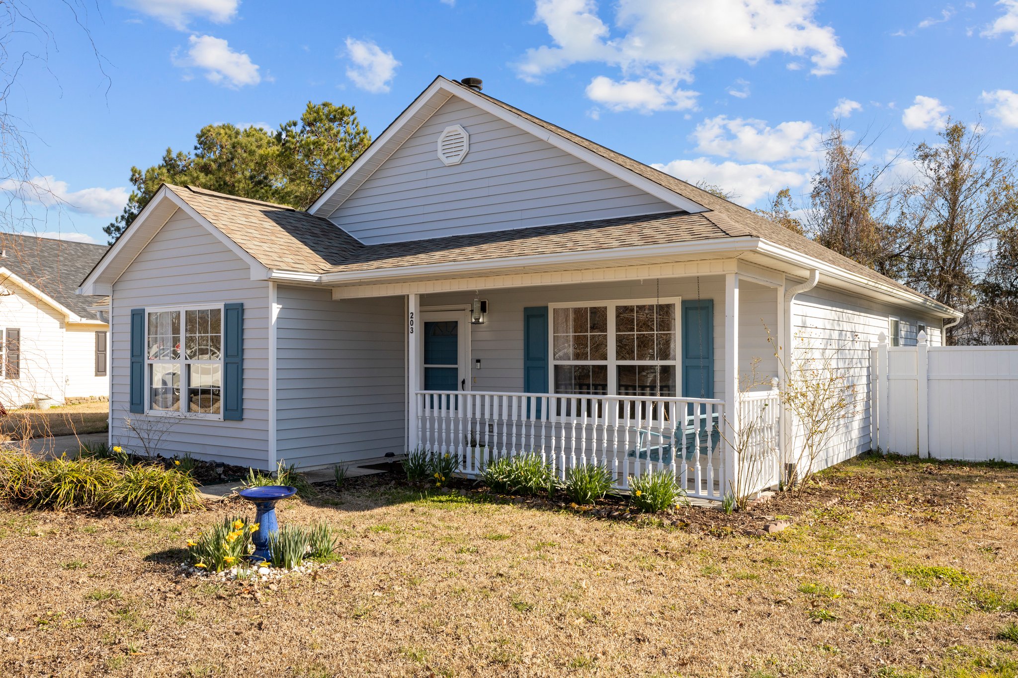 203 Foxhall Rd, Newport, NC 28570, USA