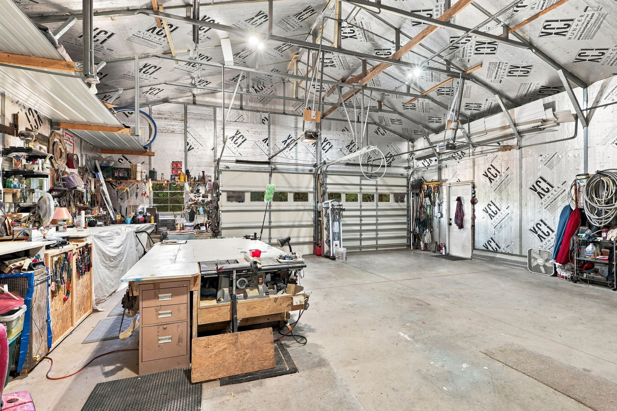 Oversized Garage for All Your Needs