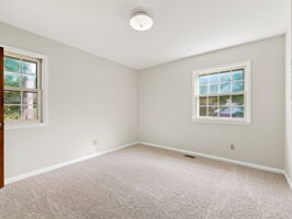  Photo 49