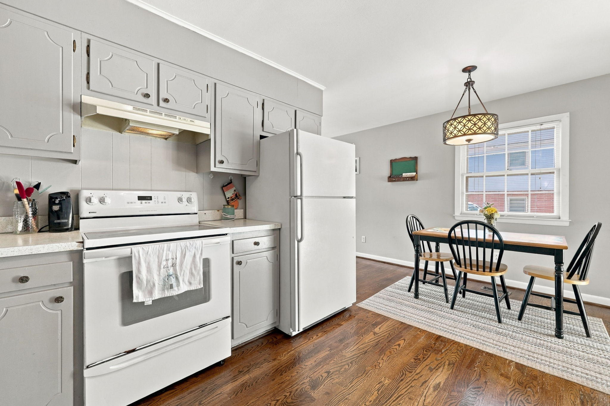 Combination Kitchen and Dining
