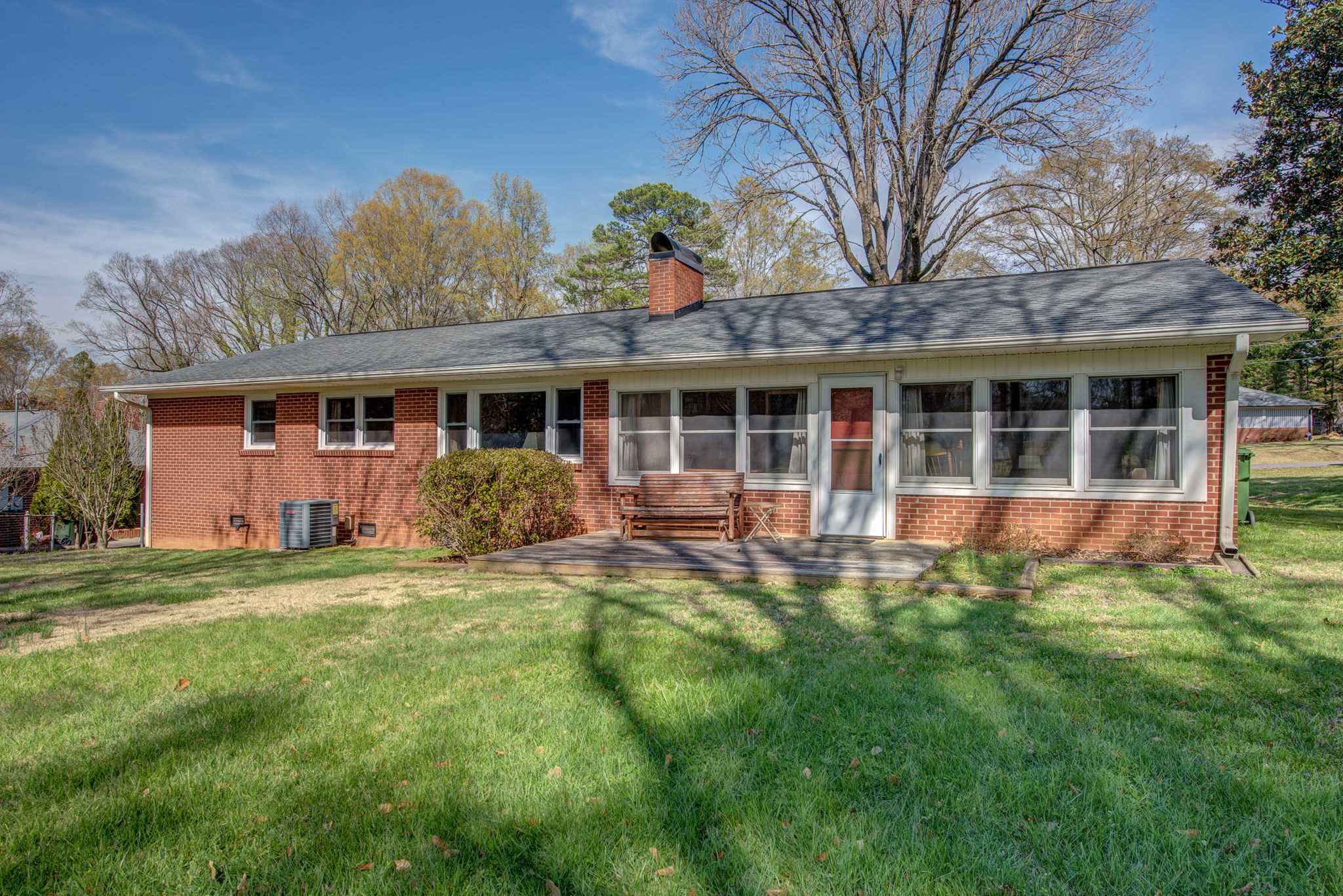 203 N Pine St, Lowell, NC 28012 Gaston NC Photo