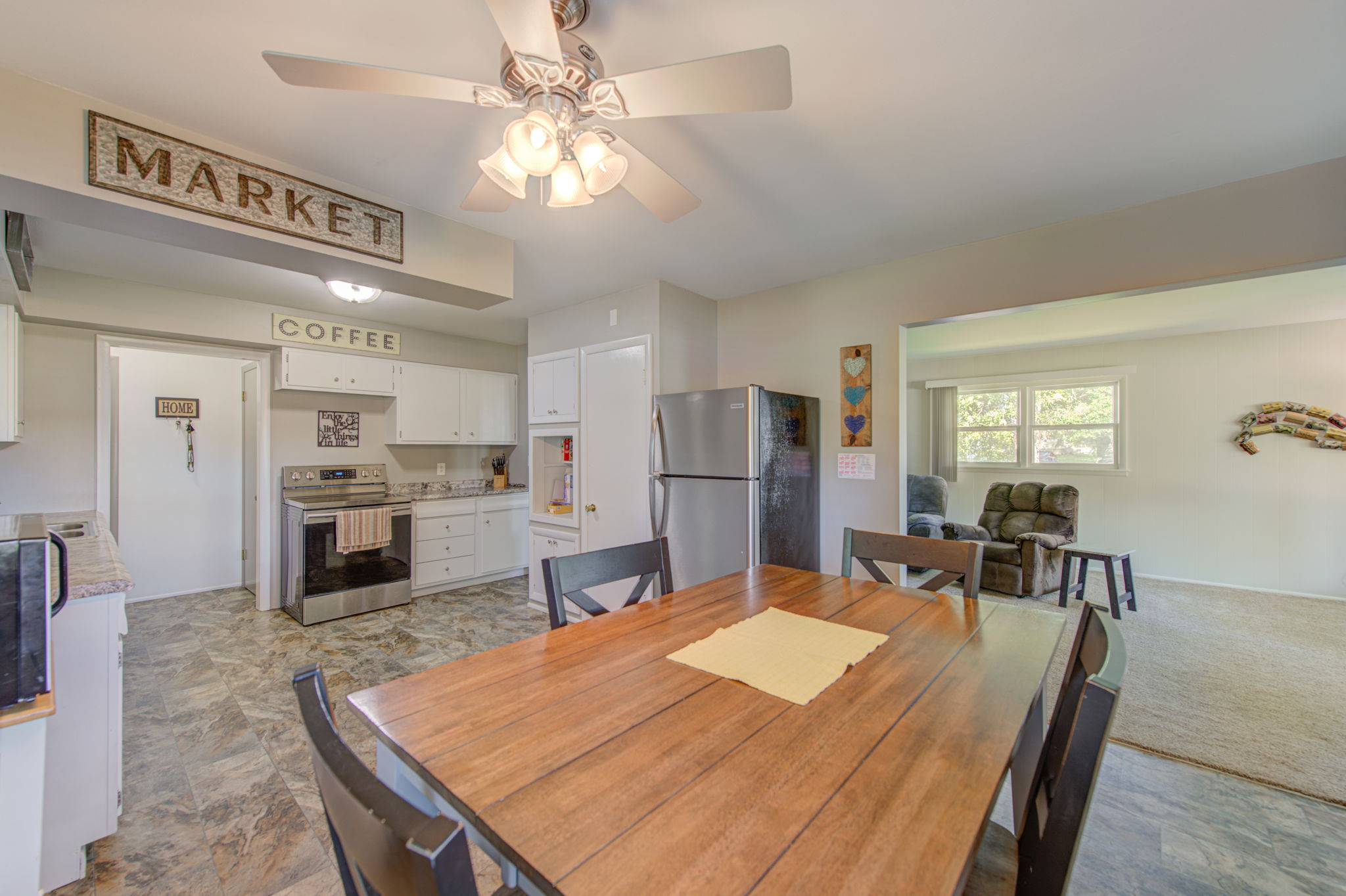 8 Dining Room- Kitchen