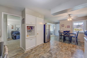 7 Kitchen
