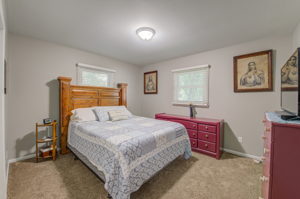 10 Bedroom