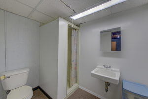17 Bathroom