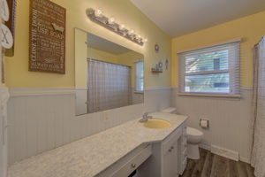 12 Bathroom