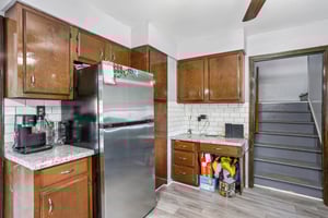 S Walnut St-S3009-012.jpg