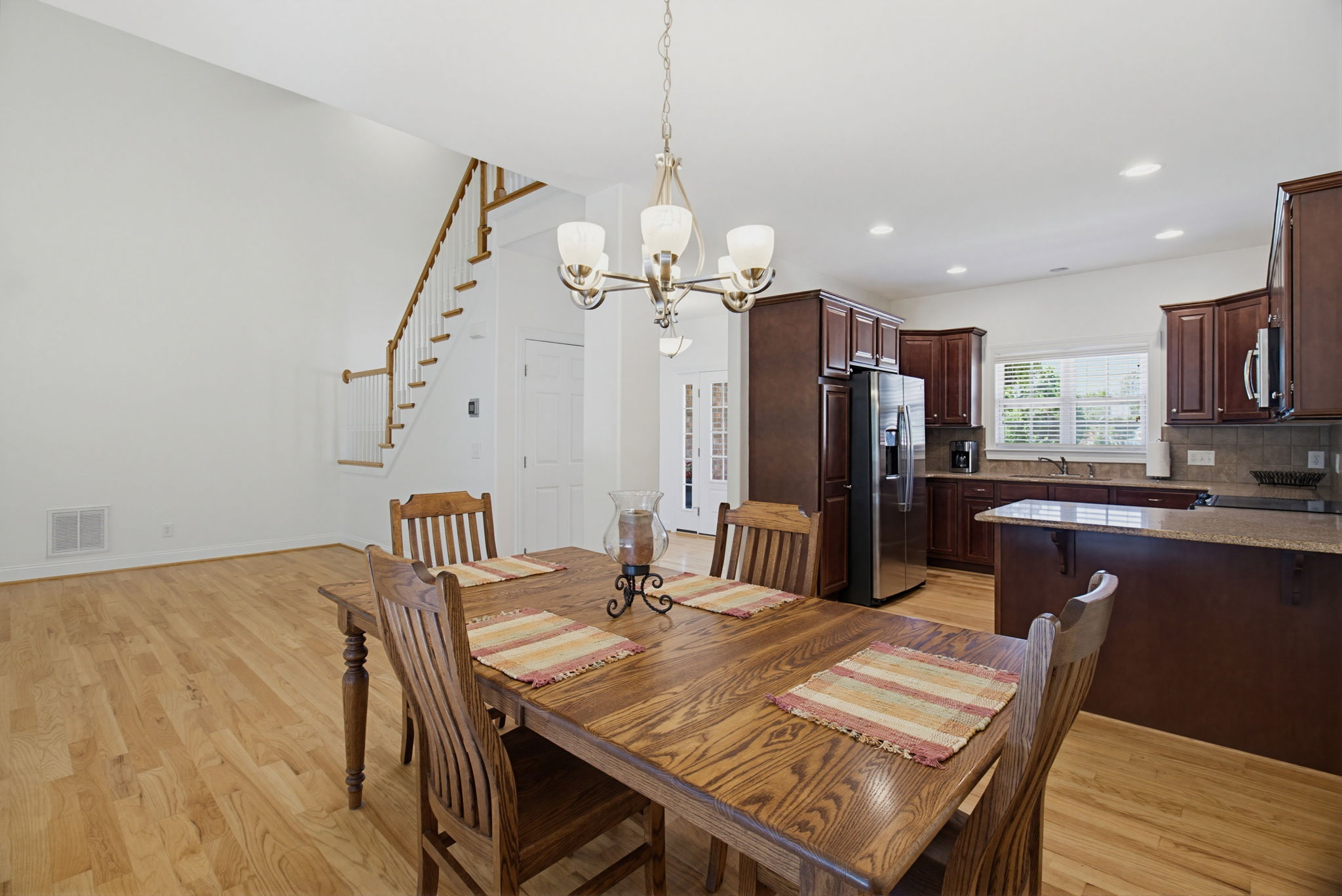 203 Southern Woods Dr-11