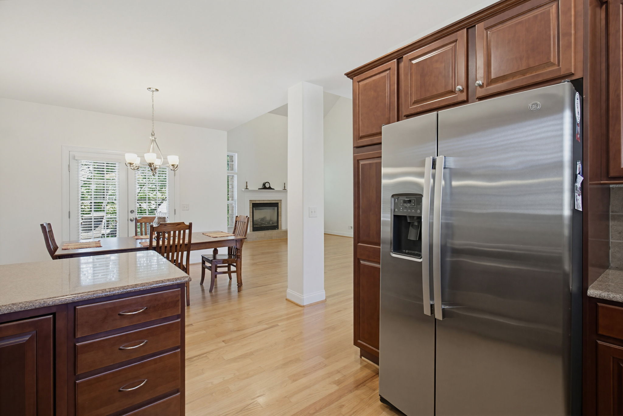 203 Southern Woods Dr-15