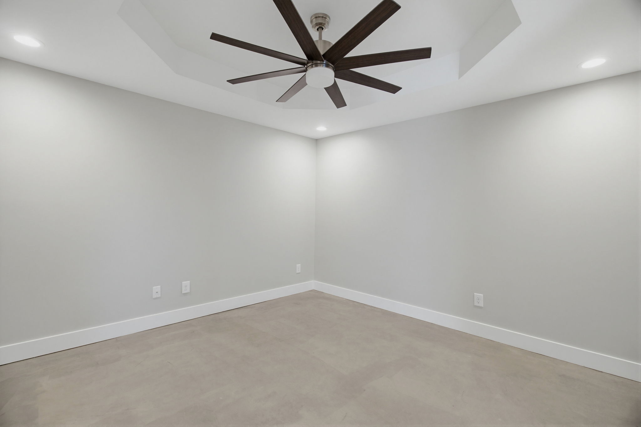 203 Southern Woods Dr-26