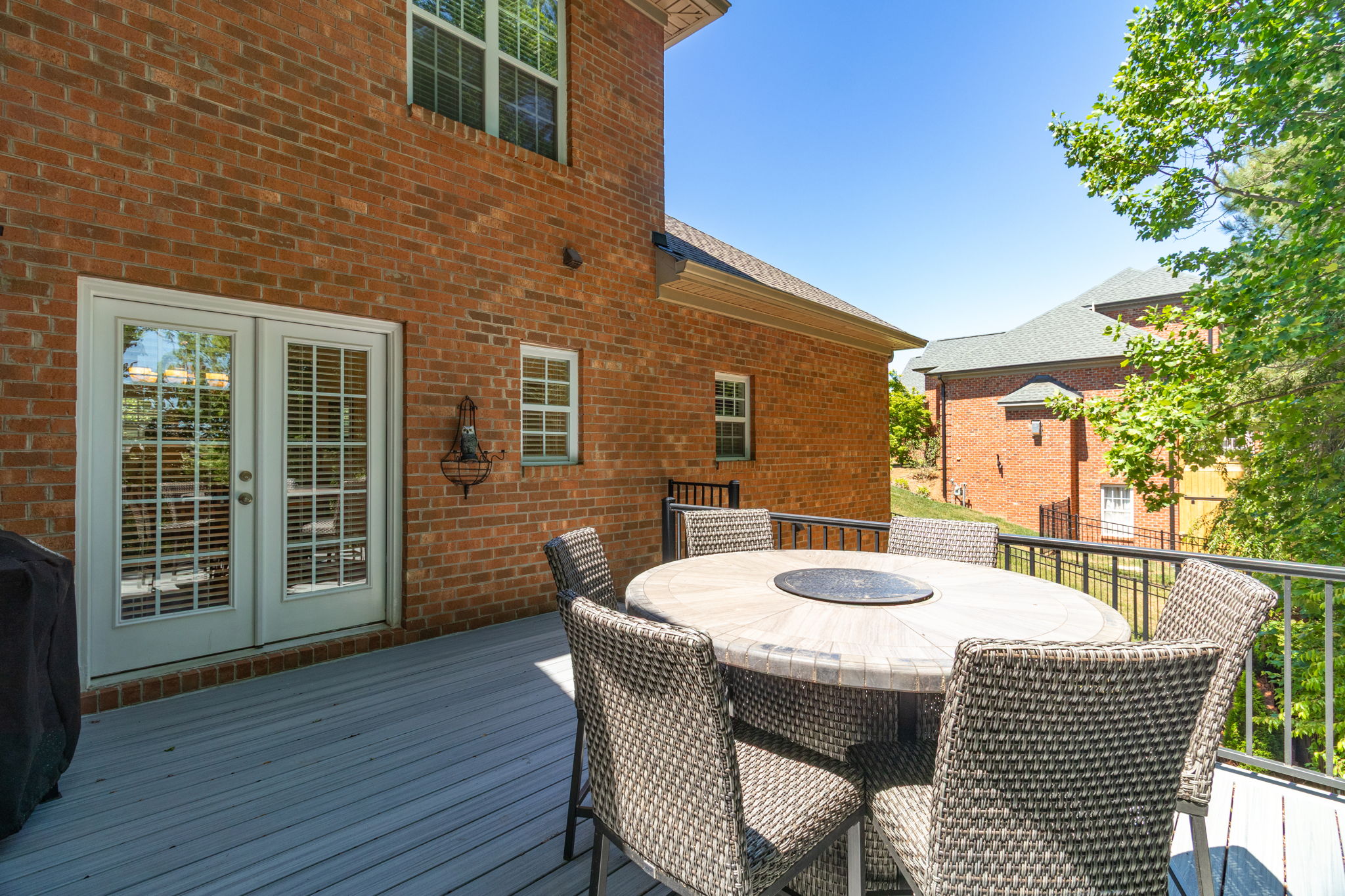 203 Southern Woods Dr-35