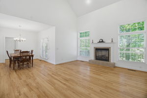 203 Southern Woods Dr-8