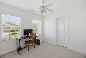 203 Southern Woods Dr-21
