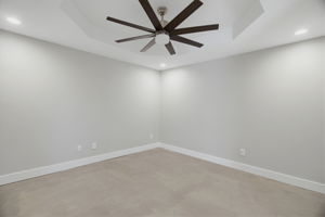 203 Southern Woods Dr-26