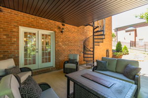 203 Southern Woods Dr-37