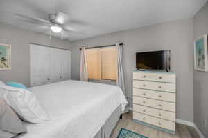 Guest Bedroom1c