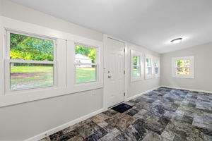 203 Thomas St-21