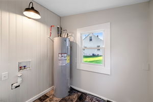 203 Thomas St-23
