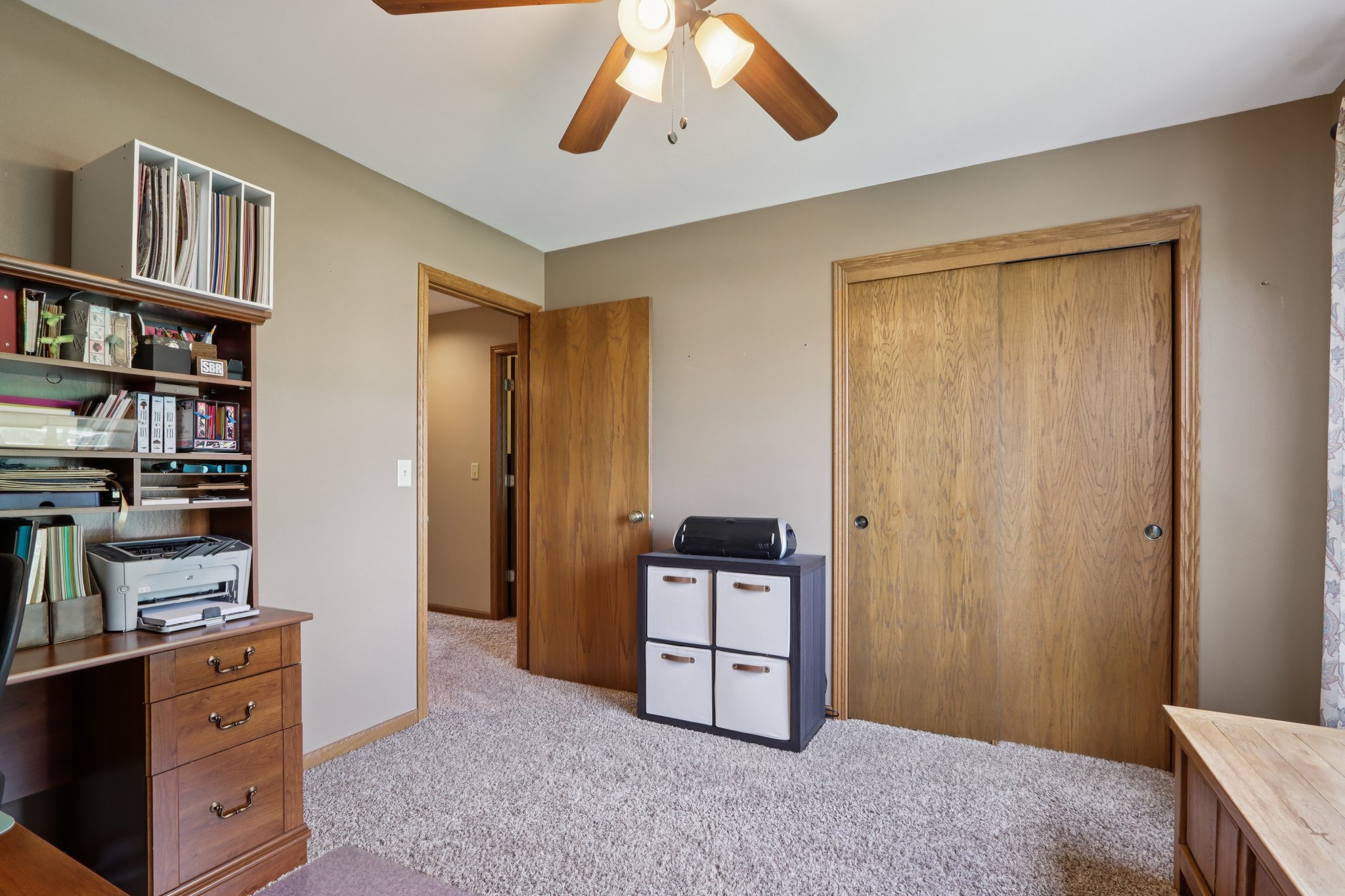 Woodfield Dr-S2108-026.jpg