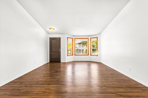 Woodhaven Ct NW6