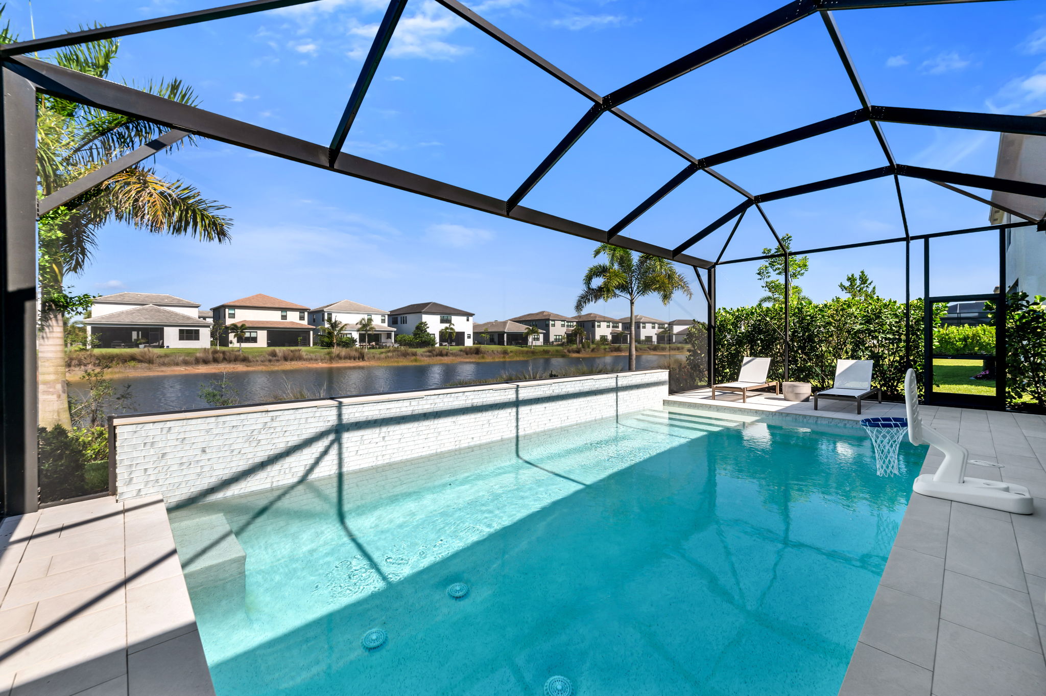Lanai Pool View 2