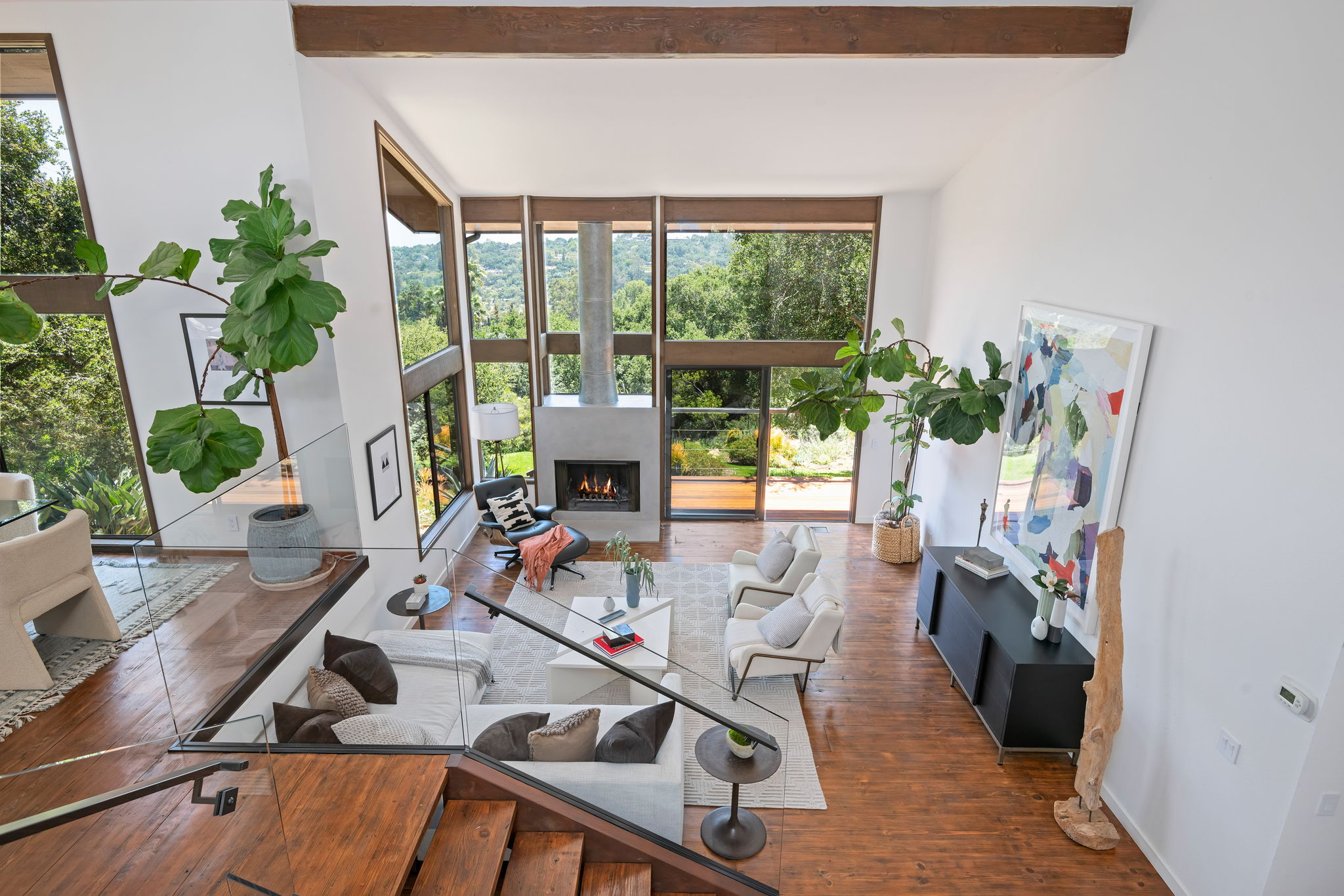 05 - Living Room